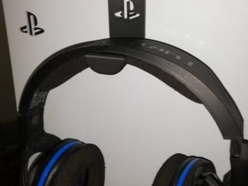 Sony PlayStation PS5 Headset Holder Console Mountable Universal Headphones Fit